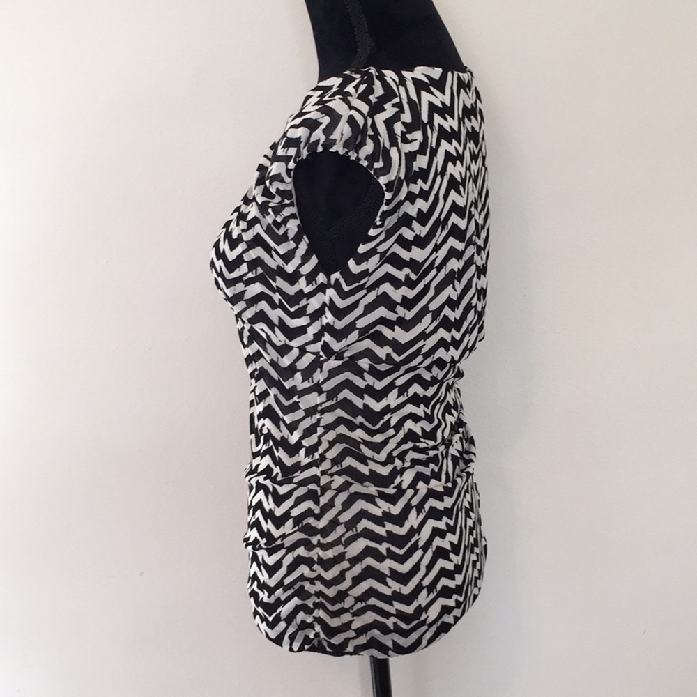 Kenneth Cole New York Blouse - Picture 3 of 5